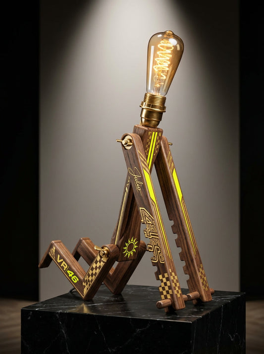 Julio One Color — Sculpture lumineuse personnalisable en bois suisse
